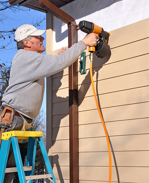 Custom Trim and Detailing for Siding in Ashwaubenon, WI